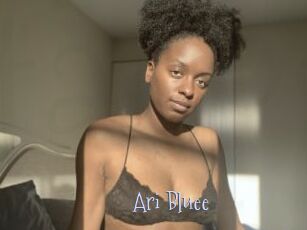 Ari_Bluee