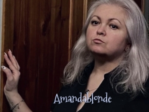 Amandablonde