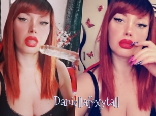 Daniellafoxytall