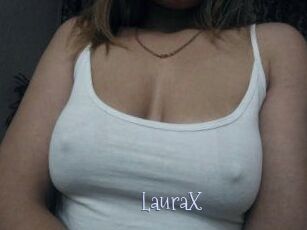 LauraX