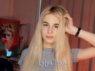 Lylya_Toxic