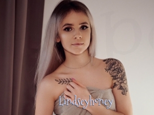 Lindseyhoney