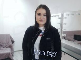 Mira_sxyy