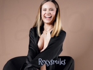 Roxysmiles