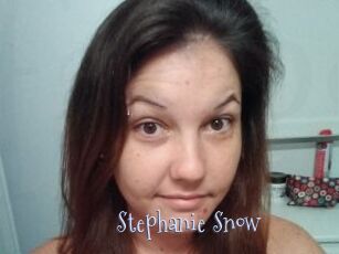 Stephanie_Snow