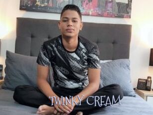 TWINKY_CREAM