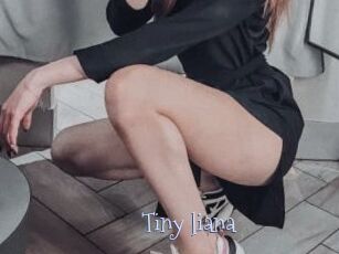 Tiny_liana