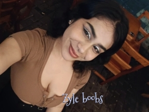 Zyle_boobs